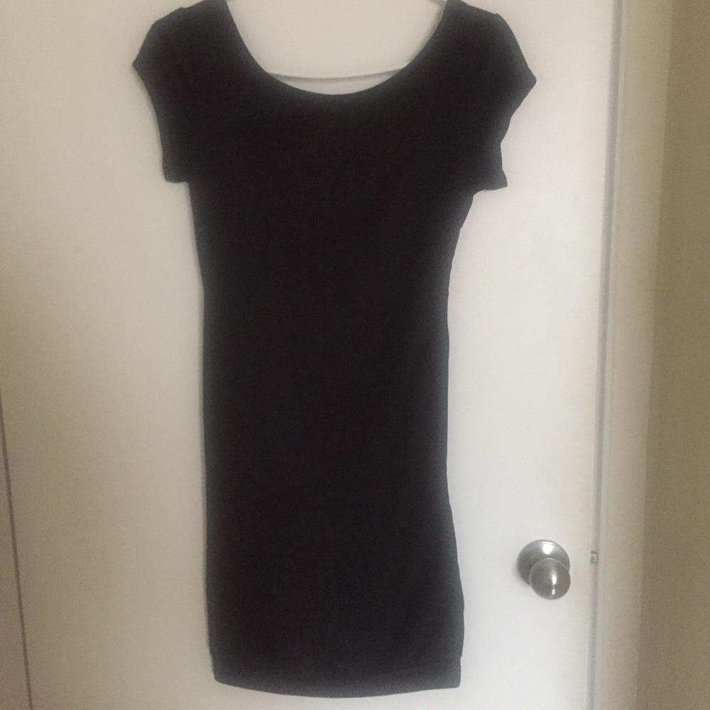 Little Black Coloured Criss Cross Dress - Picture 7 of 10